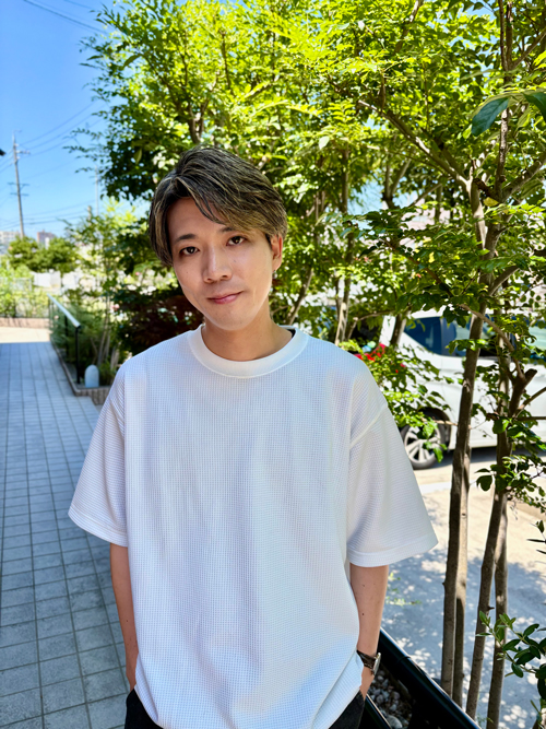 関リョータ